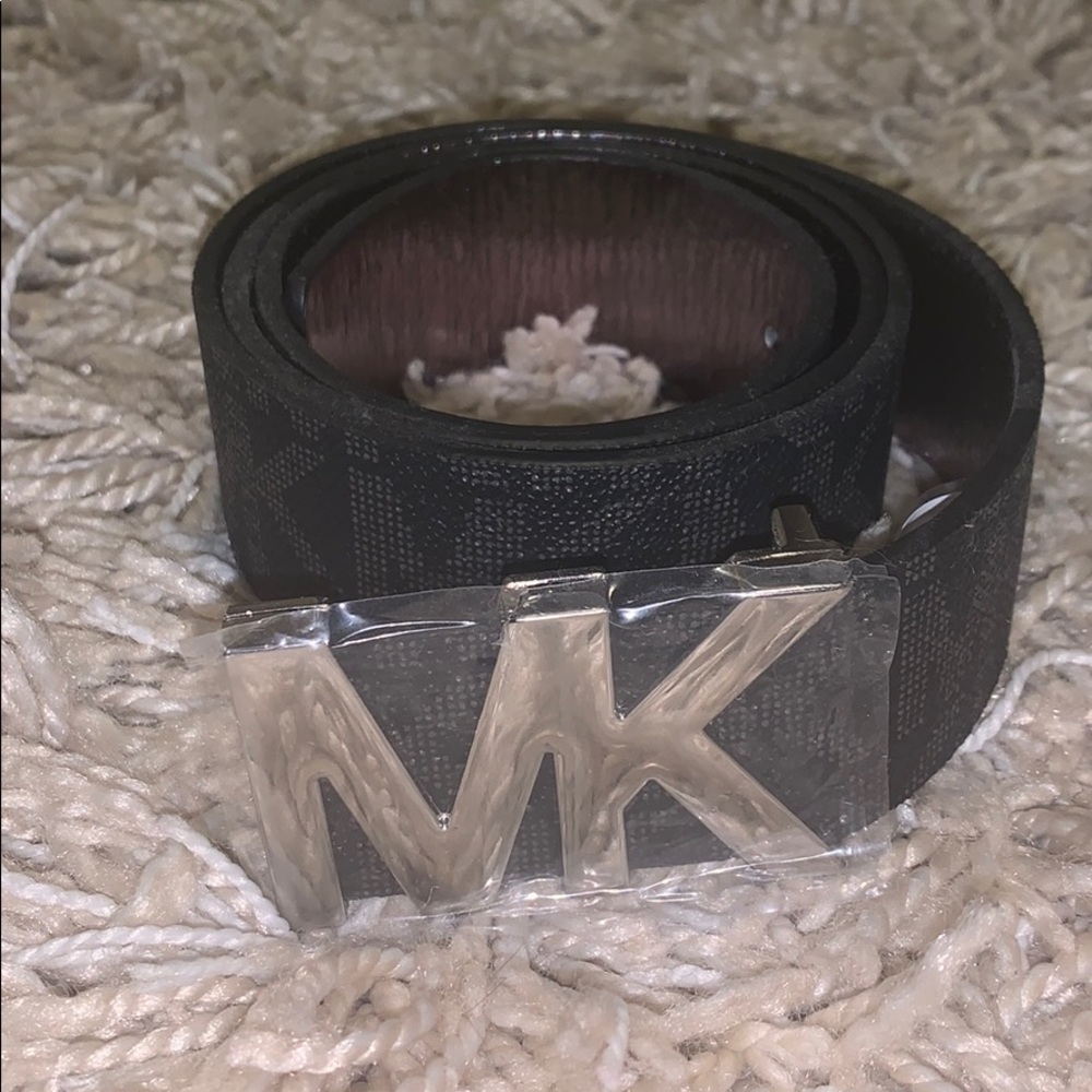 MICHEAL KORS AUTHENTIC DESIGNER BELT *brand new*